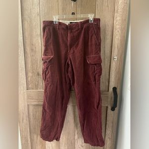 men’s burgundy vans corduroys, used